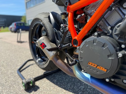 KTM 1290 SuperDuke R ABS Track pack Akrapovic Full options