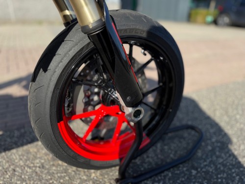 Ducati All-Road Hypermotard 698 Mono RVE Termignoni racing kit Garantie mogelijk