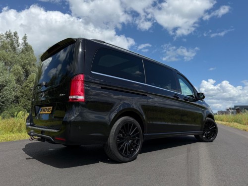 Mercedes-Benz V-klasse 250d 4-MATIC Lang AMG Exclusive edition 7persoons