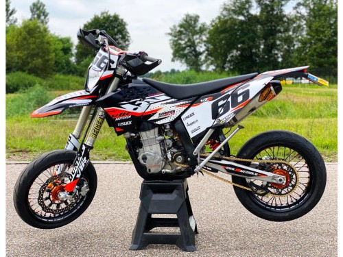 KTM Supermotard 450/530 EXC-R Supermoto 2011 A2