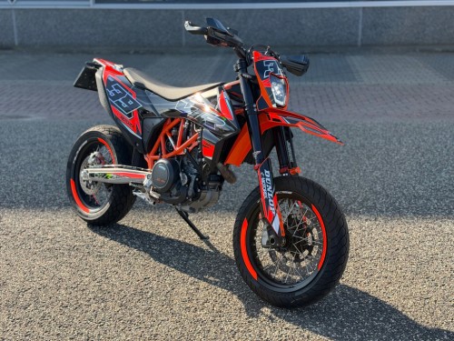 KTM Tour 690 SMC R 2021Supermoto Supermotard TOPSTAAT!