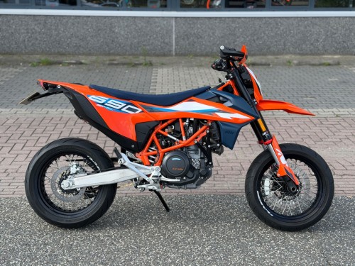 KTM 690 SMC R A2 Nieuwstaat Supermoto Supermotard 2023