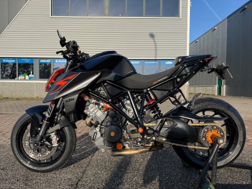 KTM Tour 1290 SuperDuke R ABS Black Edition NIEUWSTAAT!