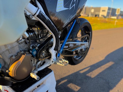 Husqvarna FE 450 2019 Supermoto A2 kenteken NIEUWSTAAT!