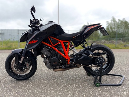 KTM Naked 1290 SuperDuke R ABS Track pack Black edition GARANTIE Mogelijk