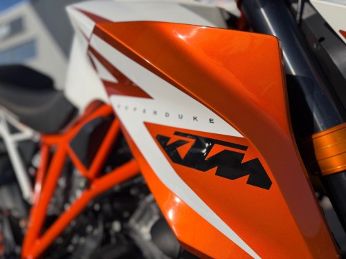 KTM Tour 1290 SuperDuke R Special Edition ABS 12mnd GARANTIE