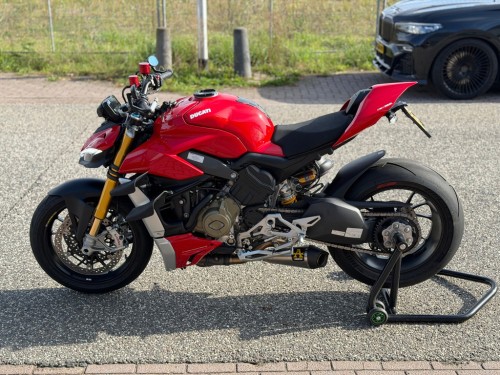 Ducati Streetfighter V4 S naked Arrow Carbon OHLINS 236 pk