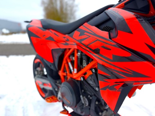 KTM 690 SMC R 2021 model Supermoto Supermotard