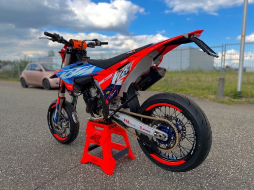 KTM 125 EXC TPI 2025 model A1 Rijbewijs Supermoto Supermotard GARANTIE!