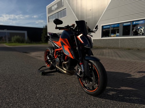 KTM Tour 1290 SuperDuke R ABS gen 3 Track & Tech pack SUPERDEAL!