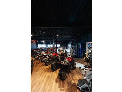 MV Agusta Turismo Veloce Lusso SCS