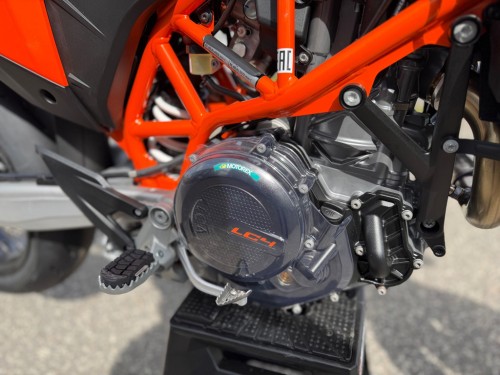 KTM 690 SMC R Supermoto A2 Supermotard NIEUW! BTW motor 2026 model