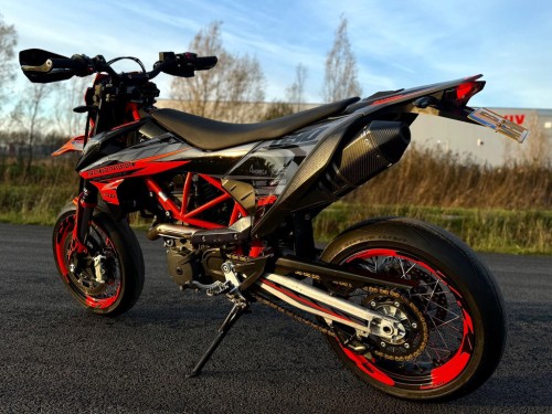 KTM 690 SMC R 2023 model Supermoto Supermotard TOPSTAAT!