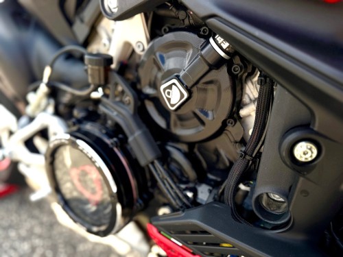Ducati Naked Streetfighter V4