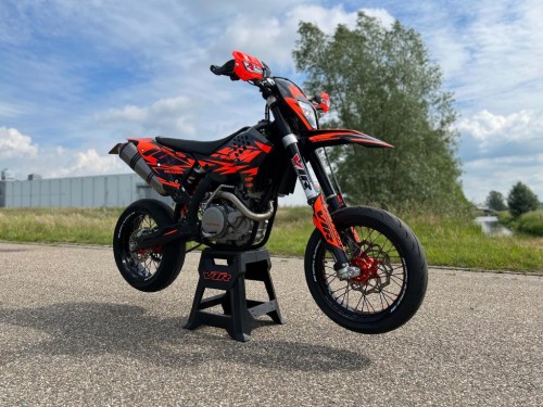 KTM 450/530 Exc-R Supermoto 2010 VTR STYLE