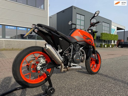 KTM Tour 690 Duke ABS