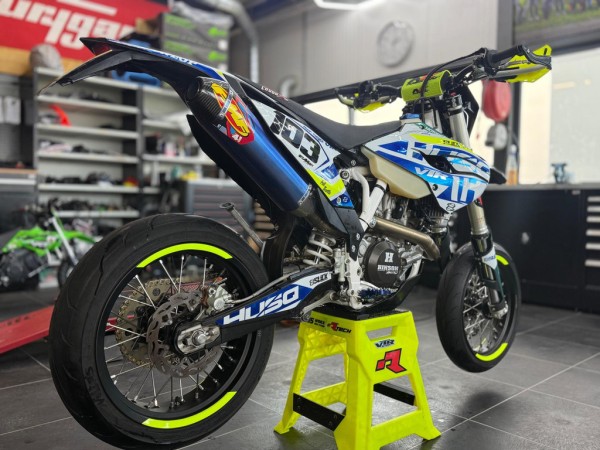 Husqvarna FE 450 FE 450/501 Supermoto KTM Supermotard A2