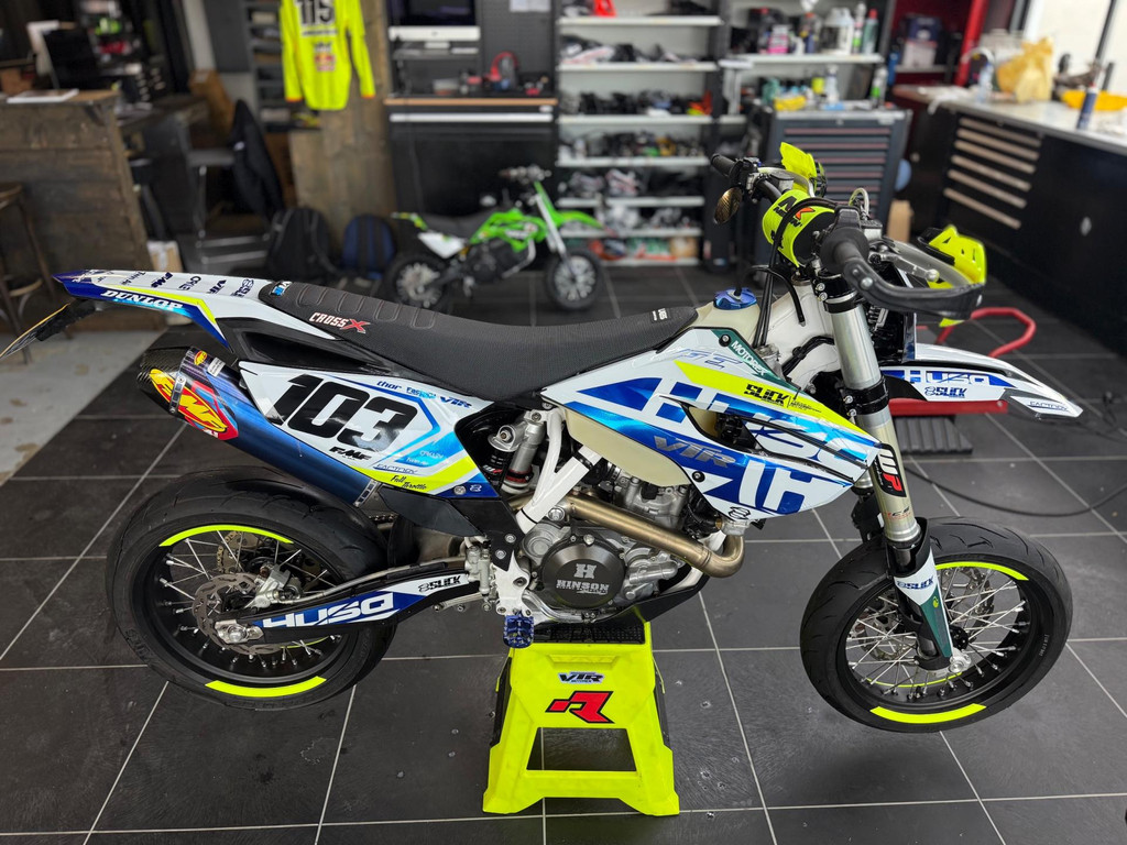 Husqvarna FE 450 FE 450/501 Supermoto KTM Supermotard A2