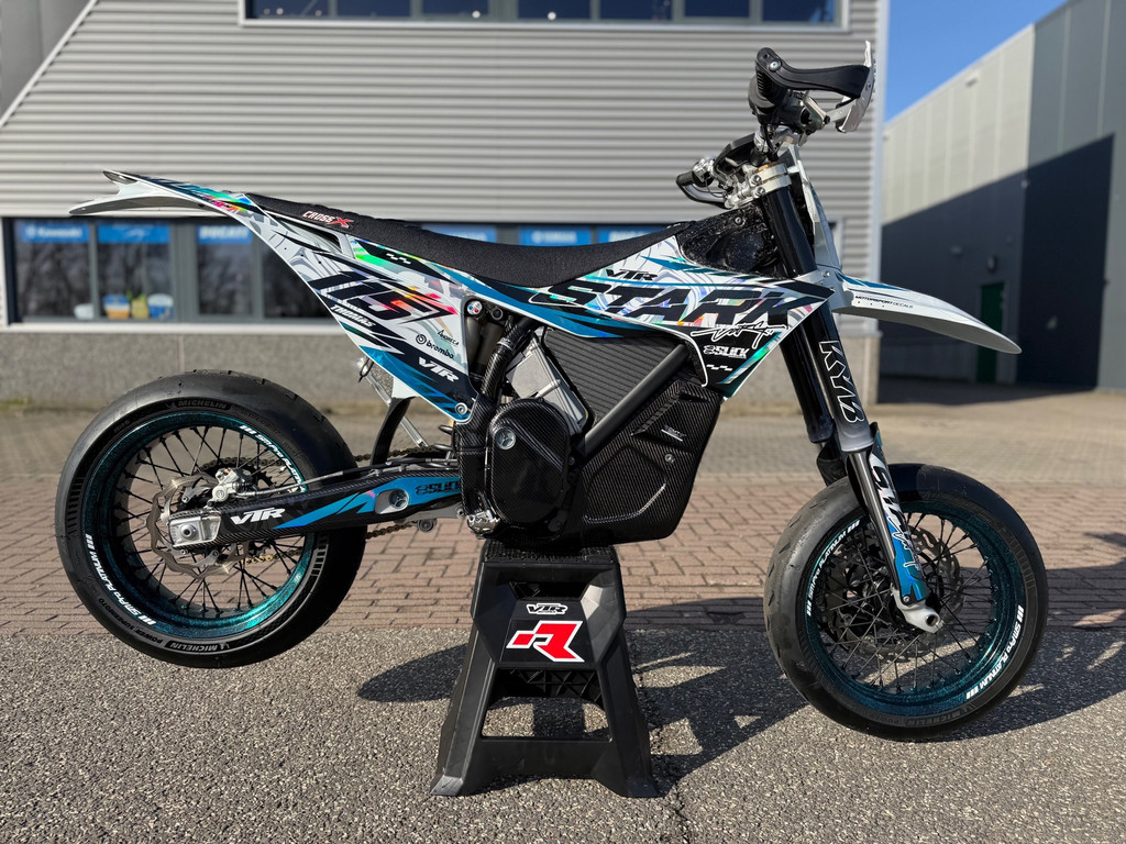 Stark Future Varg 80pk VTR Supermoto A1 A2 Supermotard NIEUW!
