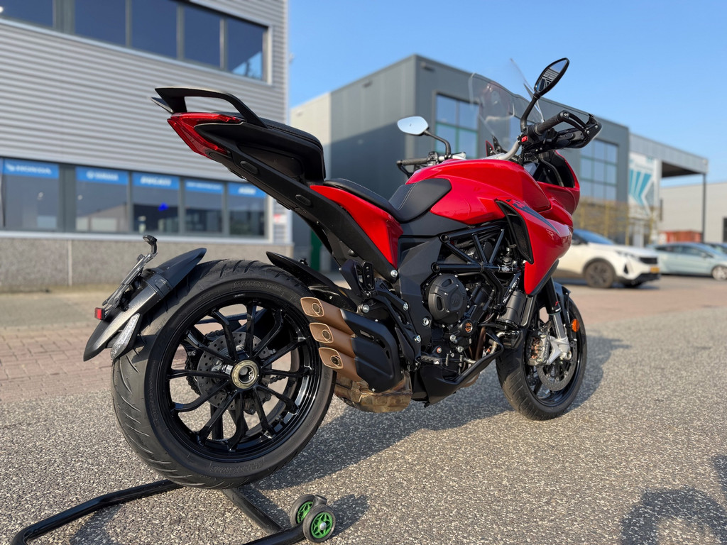 MV Agusta All-Road Turismo Veloce R NIEUW