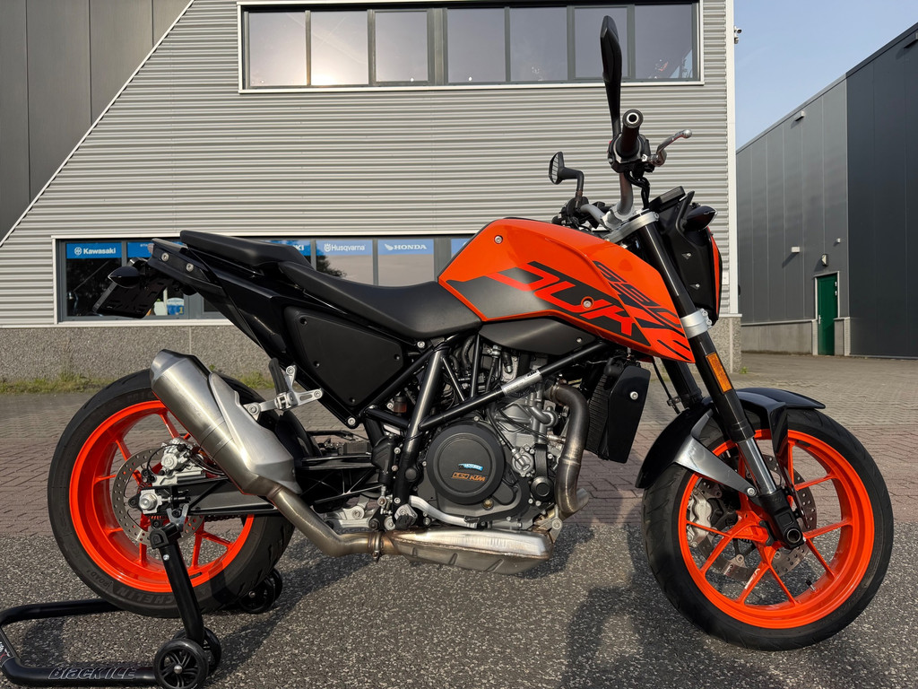 KTM Tour 690 Duke ABS